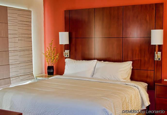 Residence Inn By Marriott Springfield South Exteriör bild